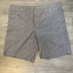 Men's Callaway Golf Shorts in Gray Size 40